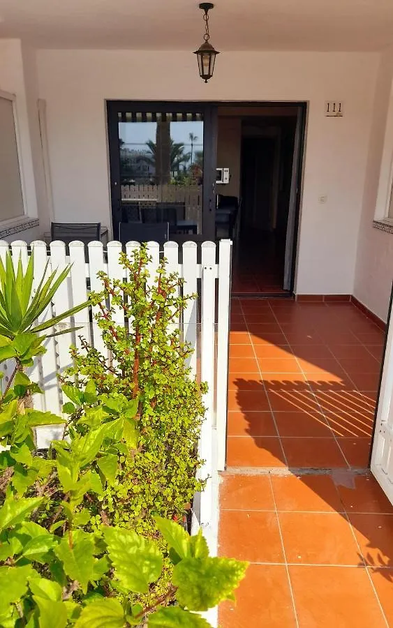 プラヤ・デル・クーラVista Bella - Planta Baja Al Lado De La Piscina - Ground Floor By The Poolアパートメント プラヤ・デル・クーラ