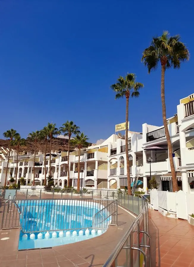 プラヤ・デル・クーラVista Bella - Planta Baja Al Lado De La Piscina - Ground Floor By The Poolアパートメント スペイン